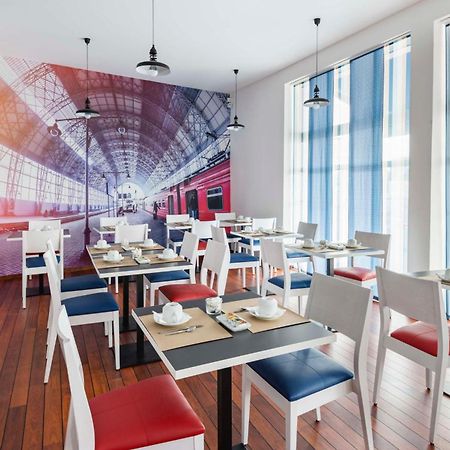 Brit Hotel De Paris سان جان دو لوز المظهر الخارجي الصورة
