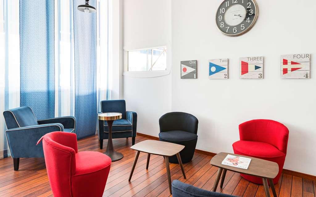 Brit Hotel De Paris سان جان دو لوز المرافق الصورة