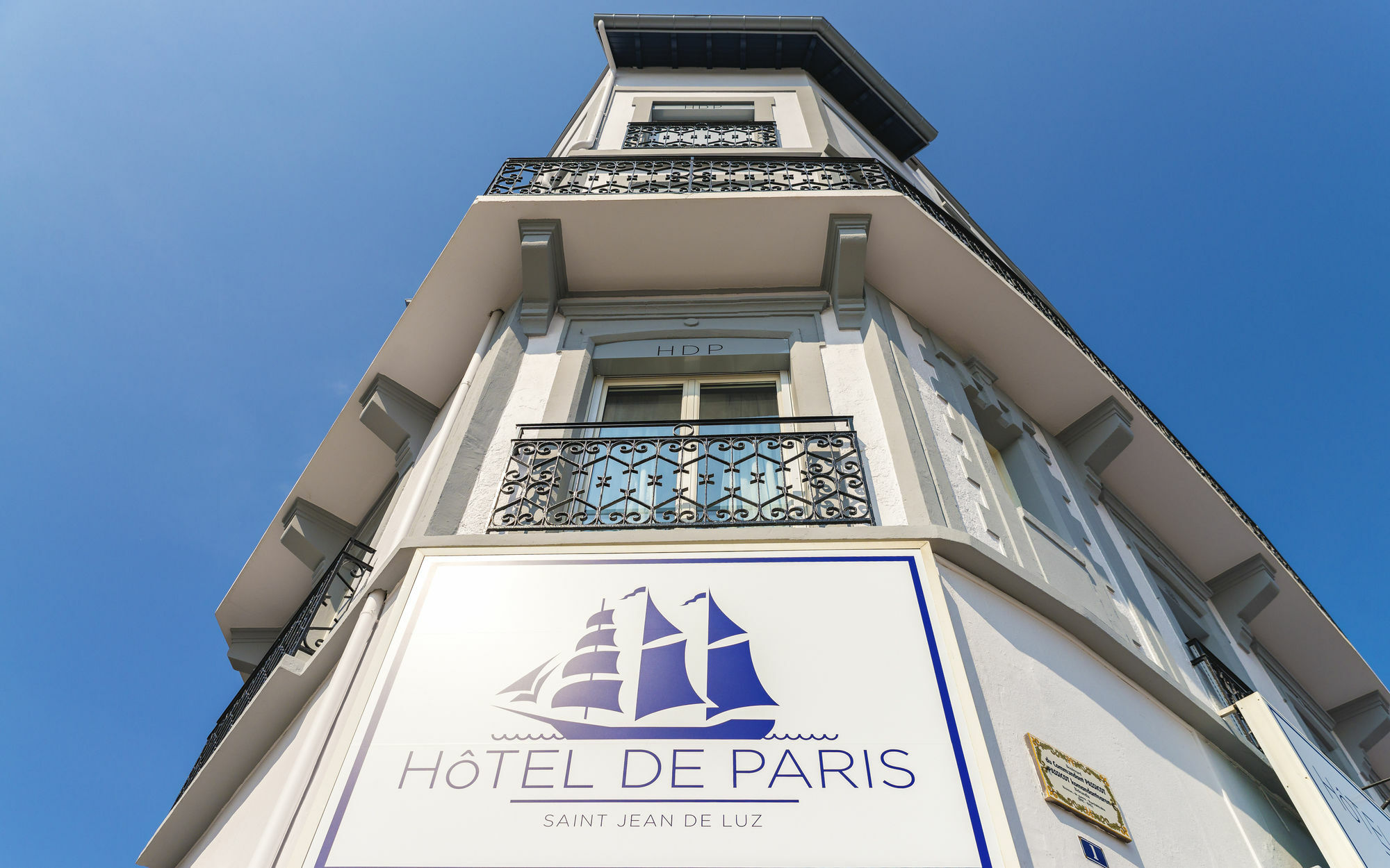 Brit Hotel De Paris سان جان دو لوز المظهر الخارجي الصورة